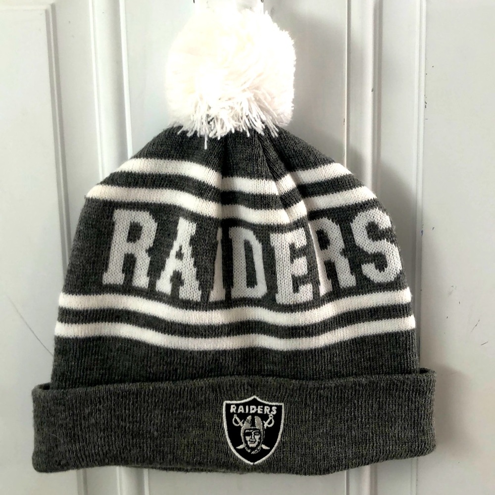 Las Vegas Raiders grey Beanie official NFL Bennie youth size